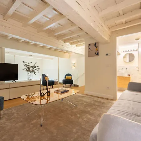 - Grant Palagio 1 Bedroom In Duomo Daire Floransa